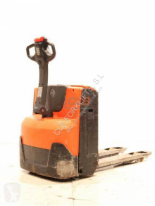 BT Niederhubwagen mit Deichsel Levio LWE 140