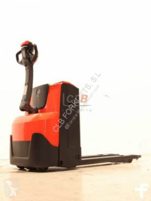 Transpalette accompagnant BT Levio LWE 140