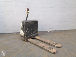 Crown WP2315 pallet truck used
