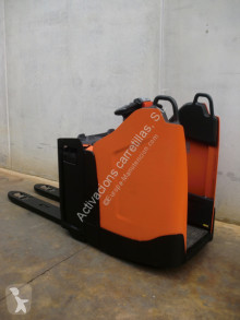 Transpalette BT LPE 200 PF à porté debout occasion