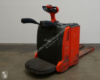 Transpaleta Linde T 20 AP/131 de conductor a pie usada