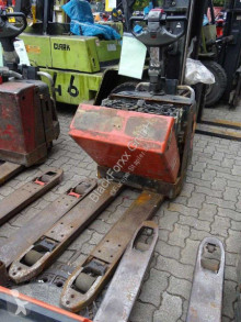 Wózek paletowy BT lpe200