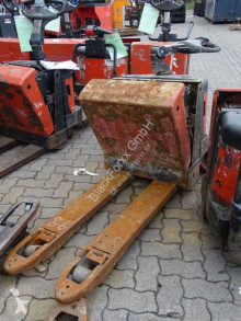 Wózek paletowy BT p20