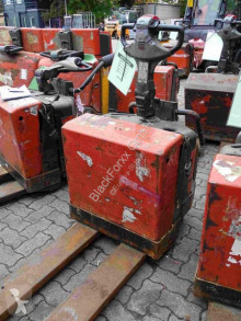 Wózek paletowy BT lpe200
