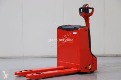 Transpalette accompagnant Linde T16