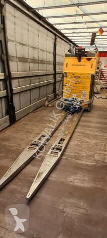 Transpaleta Jungheinrich ESE 533 usada