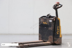 Transpaleta acompañante Yale MP16