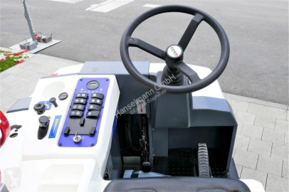 مكنسة آلية Dulevo