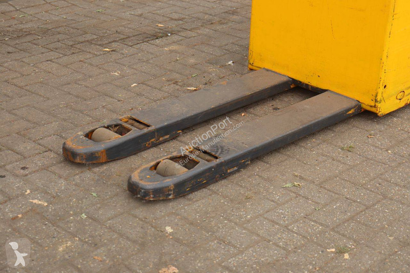 Transpaleta Jungheinrich