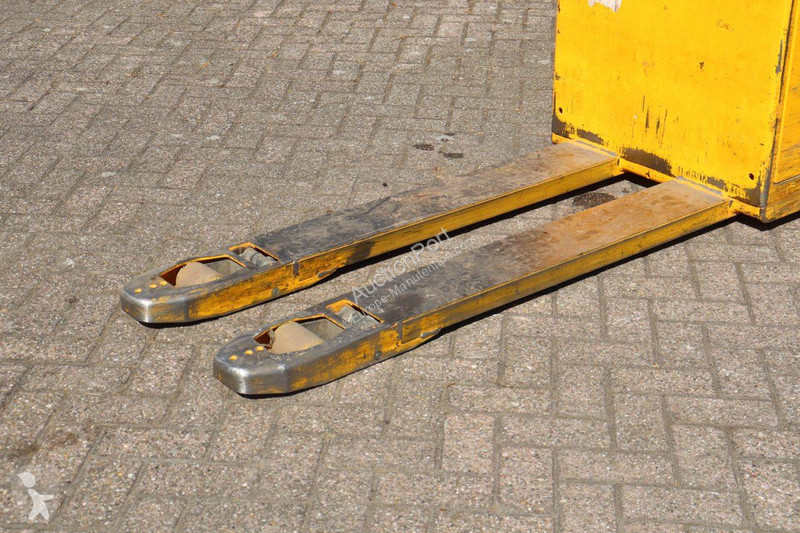 Transpaleta Jungheinrich 24 V 3 PZS 375