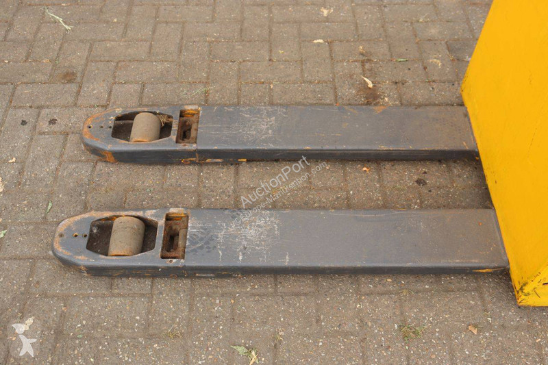 Transpaleta Jungheinrich
