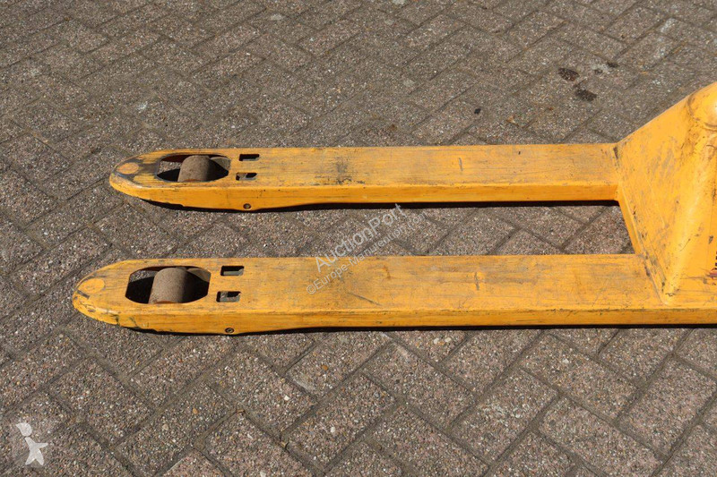 Transpaleta Jungheinrich