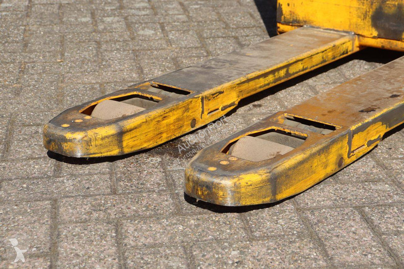 Transpaleta Jungheinrich