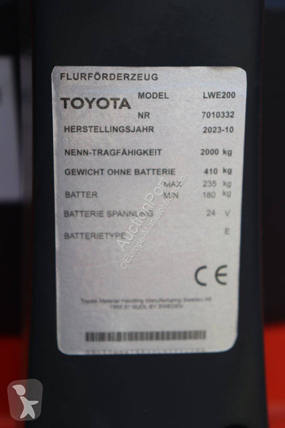 Porta paletes Toyota LWE200