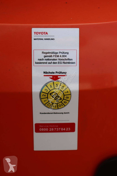 Porta paletes Toyota LWE200