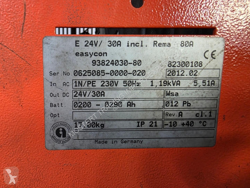 Palletwagen  16 - Toyota 24V 30A battery Pallet...