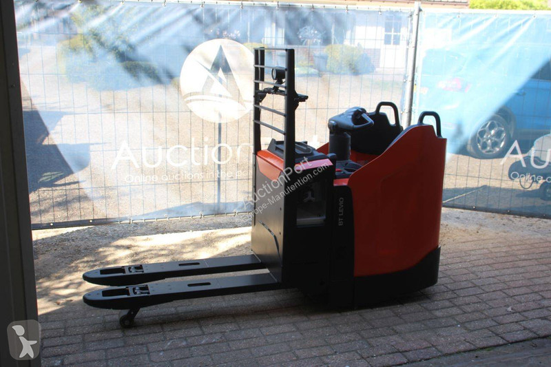 Porta paletes Toyota LPE220