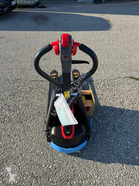 منصة نقالة Linde Niederhubwagen MT15C