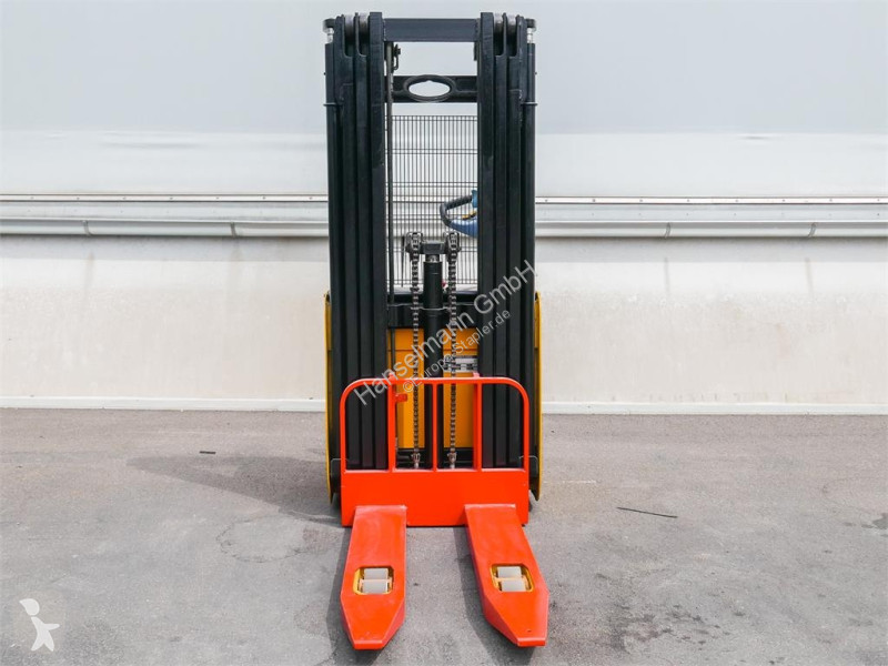 منصة نقالة Hyster S 1.4-40