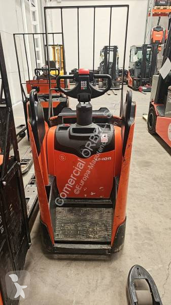 منصة نقالة Toyota LPE200