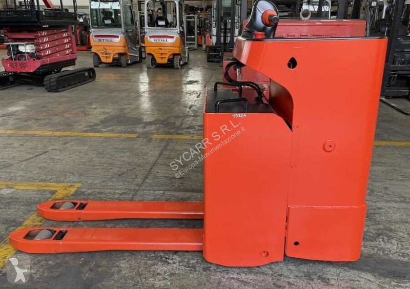 منصة نقالة Linde T20