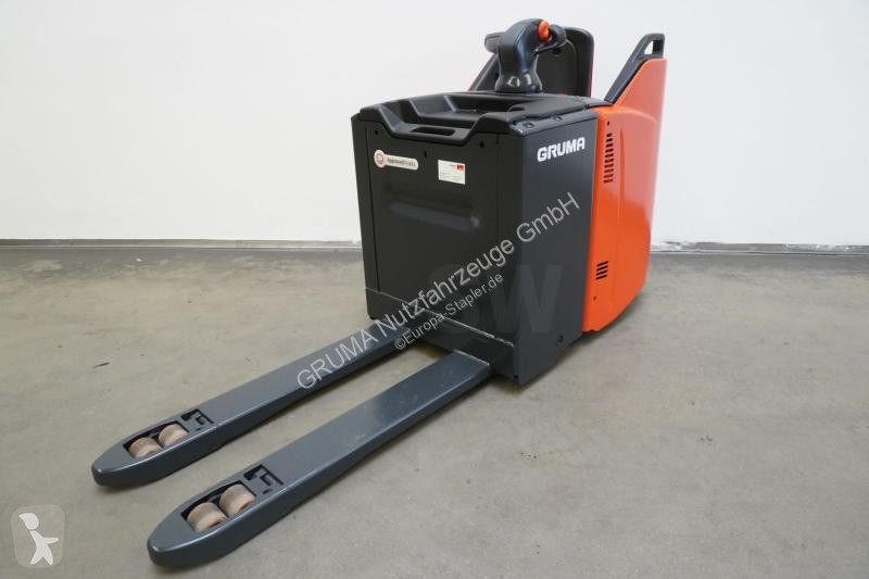 منصة نقالة Linde 131-08