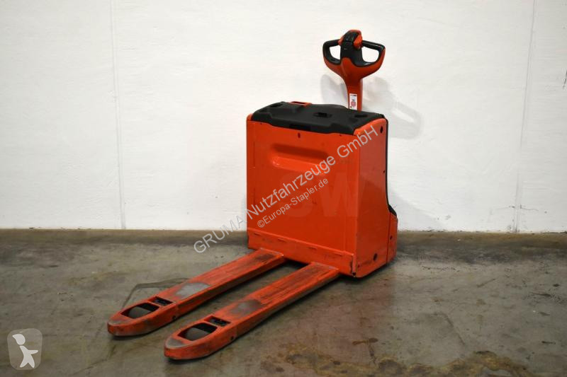 منصة نقالة Linde 1152