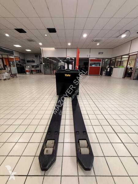 Porta paletes Yale  MP18