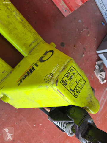 Transpalette accompagnant Pramac