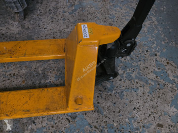 Paletovací vozík doprovod