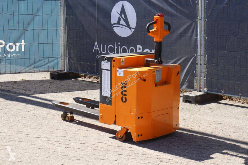 Transpaleta  TTE/MOS 30