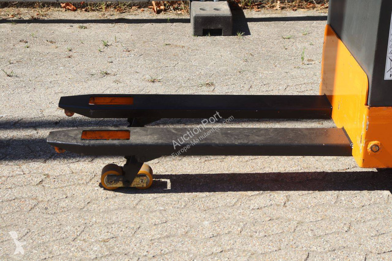 Transpaleta  TTE/MOS 30