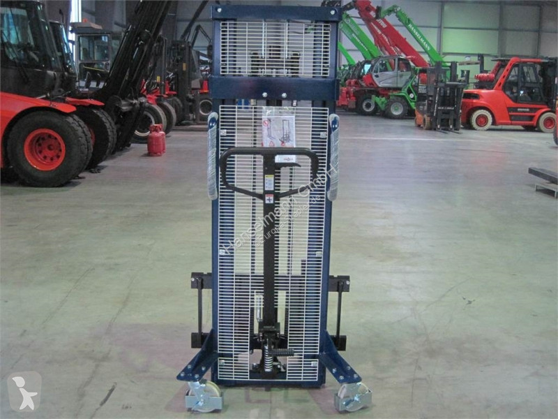 منصة نقالة Proteus P-JA 1025