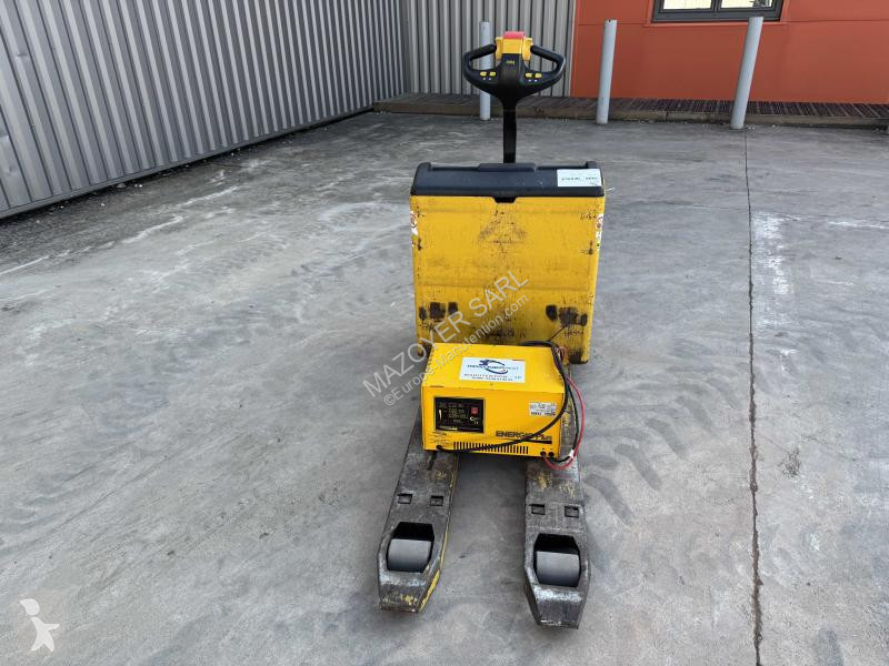 منصة نقالة Yale  MP13