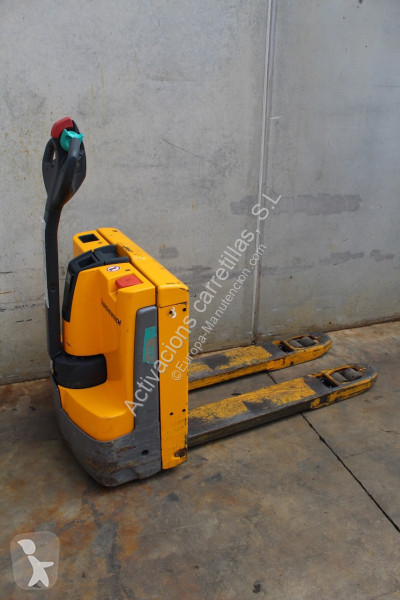 منصة نقالة Jungheinrich 112i LI-ION