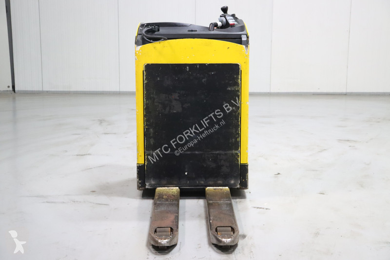 منصة نقالة Hyster MWP20JC-3R