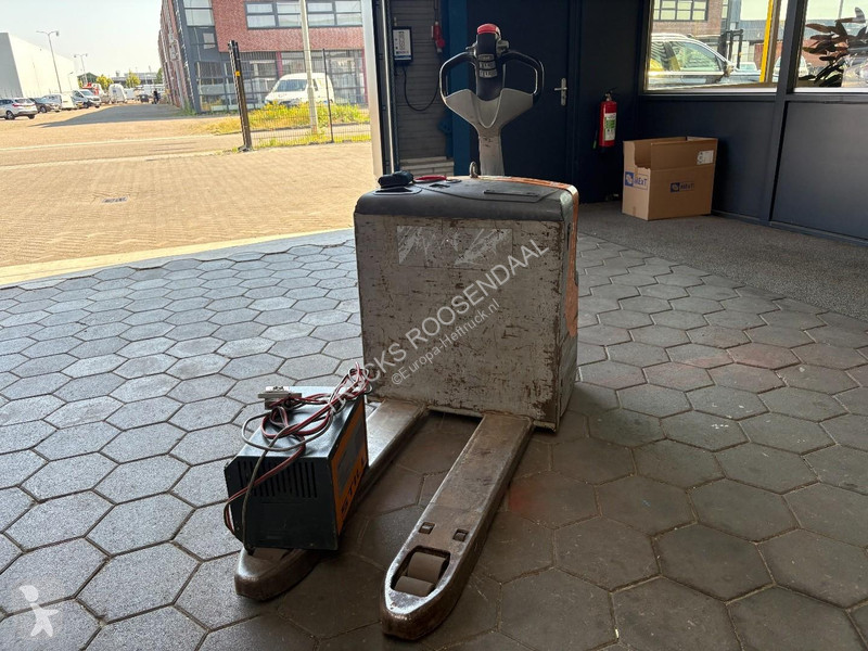 منصة نقالة Still EXU 16 + 1600 KG + 24 VOLT +...