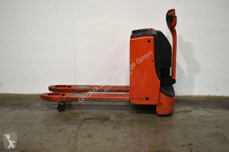منصة نقالة Linde 1152