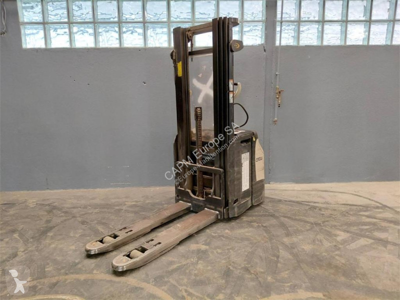 Transpalette Crown ESI4000-12
