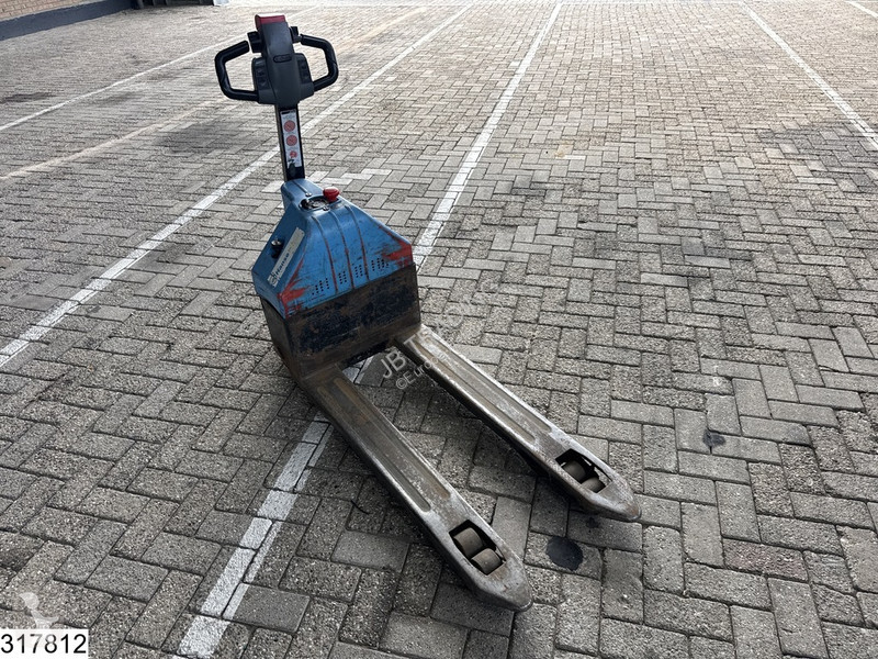 Transpaleta Hanse-Lifter E-BF-06 1500 kg, 0,8 kW