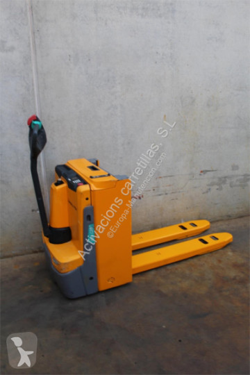 Transpaleta Jungheinrich EJE C20 C20