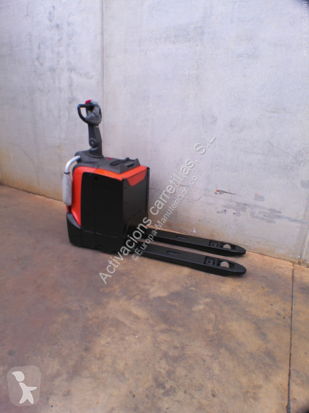 Transpaleta BT LPE 200
