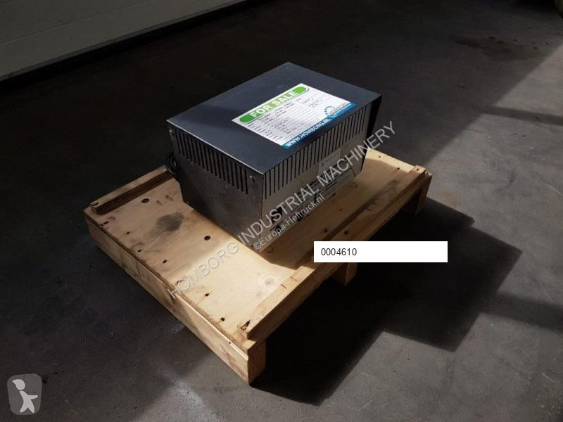 Magazijnmachines  Acculader 24 Volt Acculader...