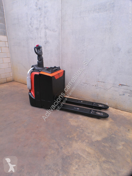 Transpalette BT LPE 200