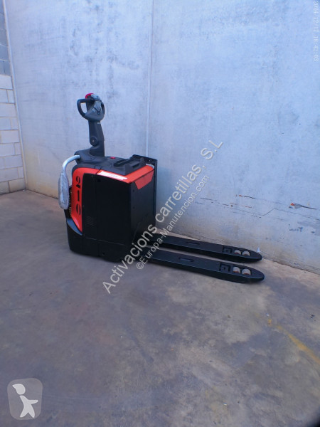 Transpaleta BT LPE 200
