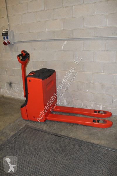 منصة نقالة Linde T 16