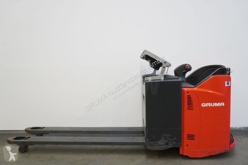 منصة نقالة Linde 131-08