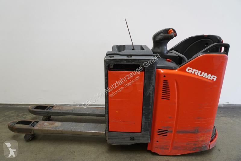 منصة نقالة Linde 131