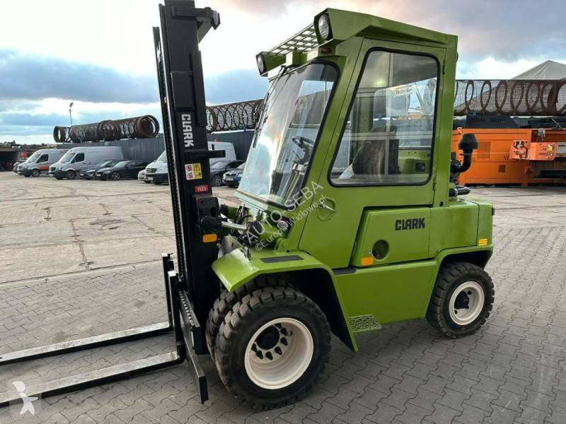 Самоходная тележка Clark Equipment C500 Y70