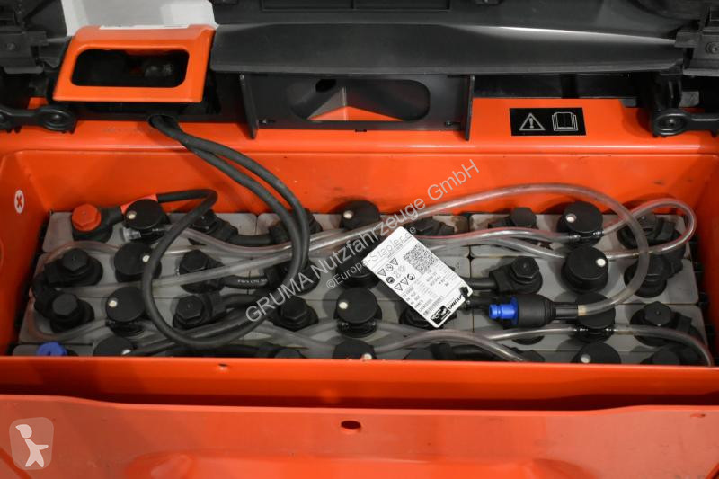 منصة نقالة Linde 1152